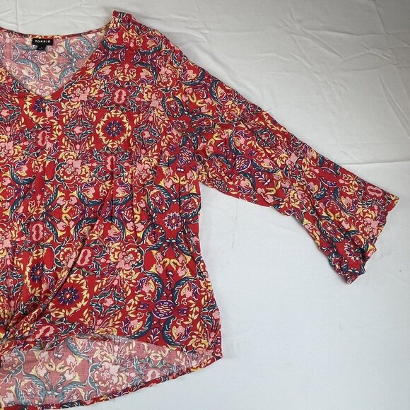Torrid Womens Sz 3 3X Red Paisley Lenny Tie Front Bell Sleeve‎ V-Neck Boho Slub - Picture 4 of 15